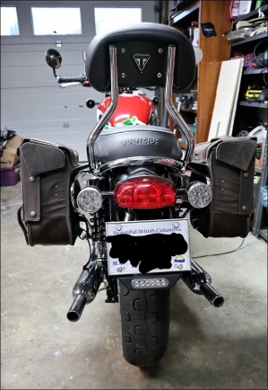 T120 - Licence Plate Light